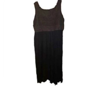 Plus Size Light-weight Black  Gauzy Summer Sleeveless Dress
